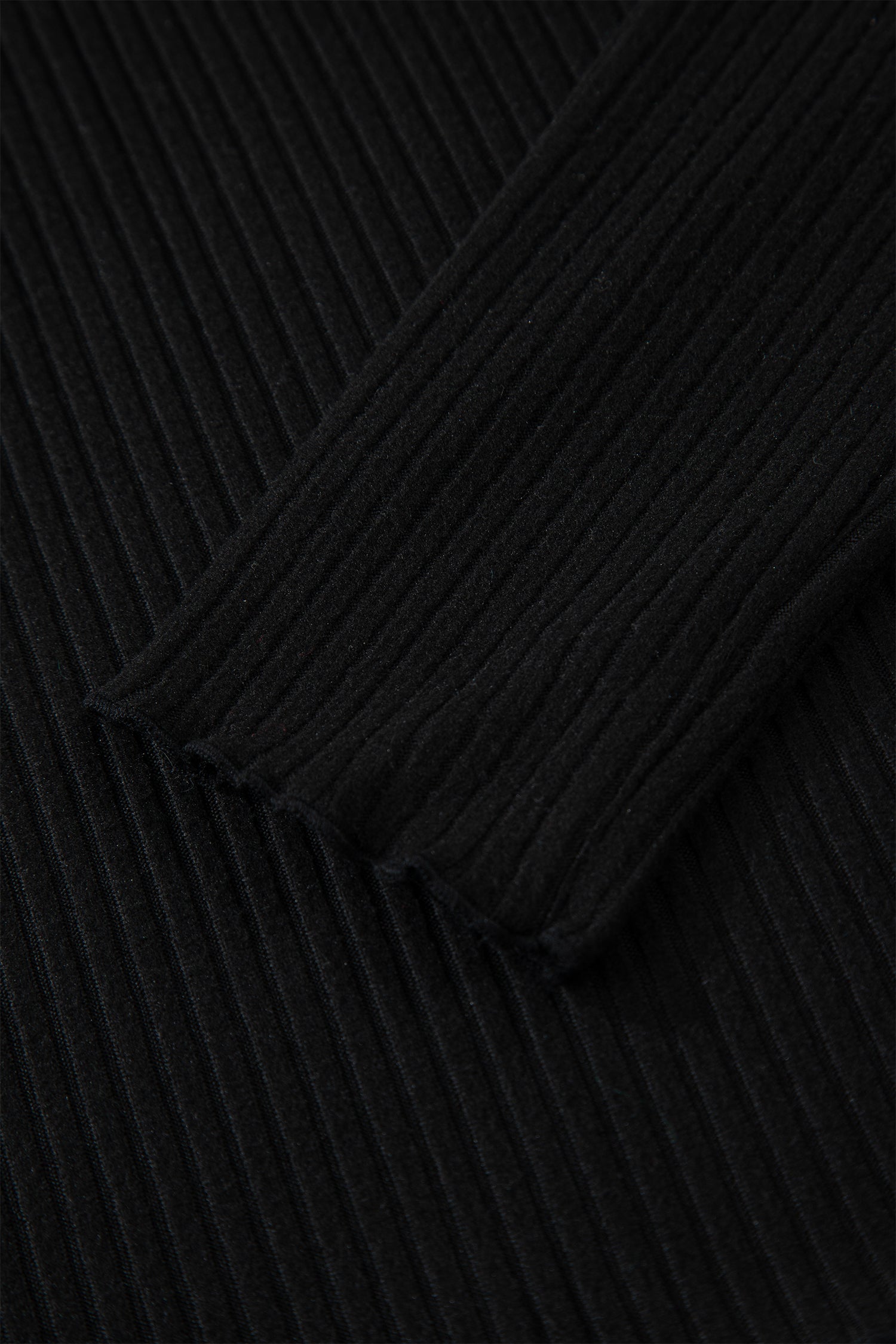 Black Lace Neckline Button Decor Lettuce Edge Long Sleeve Ribbed Top